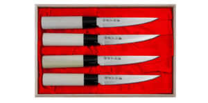 Zestaw 4 noży do steków Satake Megumi STEAK4P-0