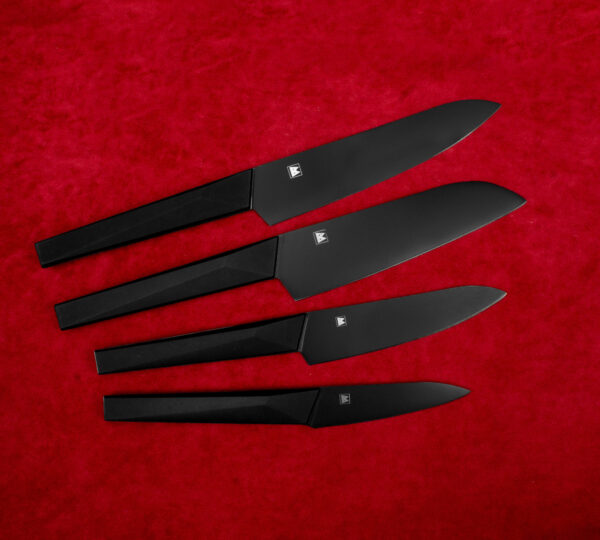 Nóż Szefa kuchni 18cm Satake Black 806-817-79018